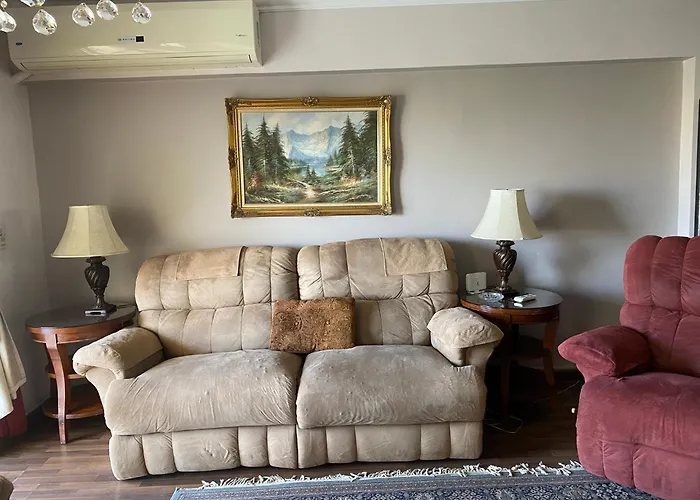Elegant And Spacious Luxury Apartment In Al Rehab Gated Community, New Cairo