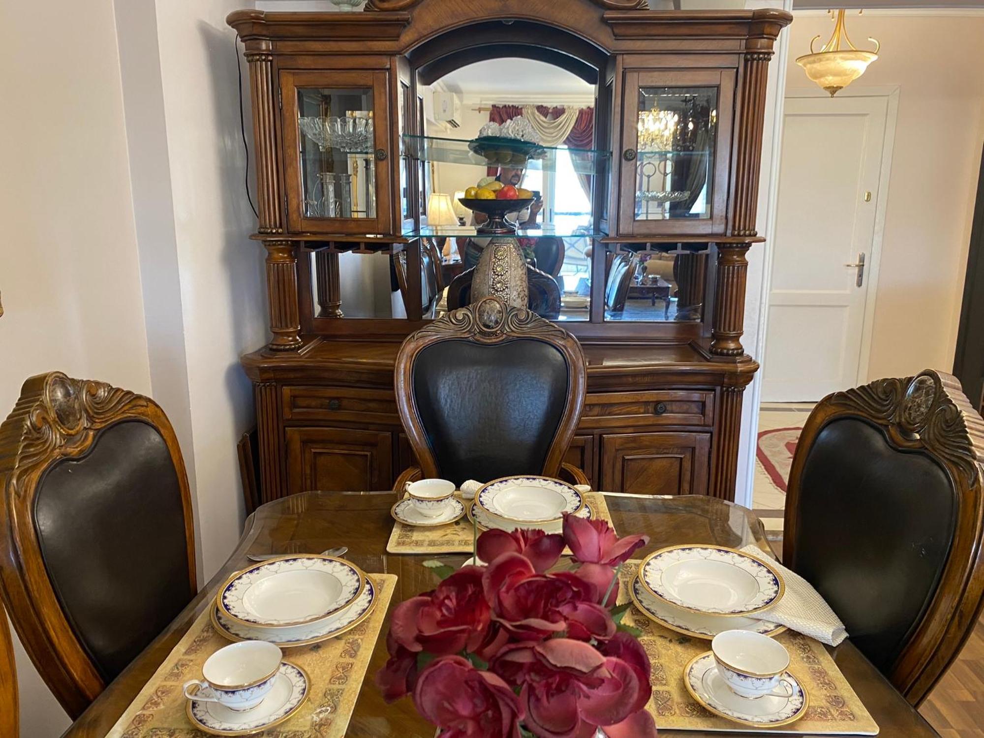 Апартаменти Elegant And Spacious Luxury In Al Rehab Gated Community, New Каїр
